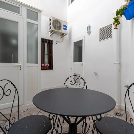 Patio De San Pablo 14 شقة قرطبة